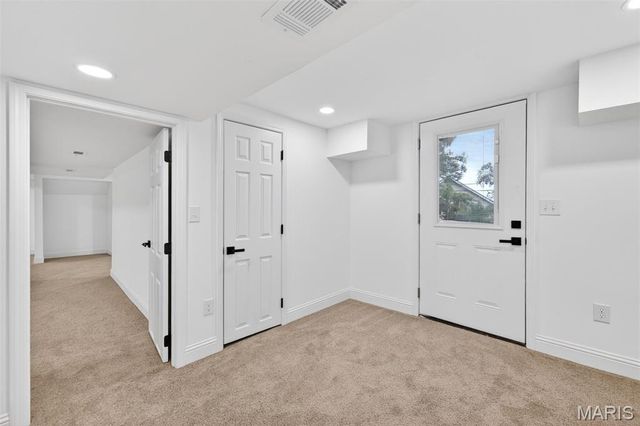 2170 Telegraph Road, St Louis, MO 63125