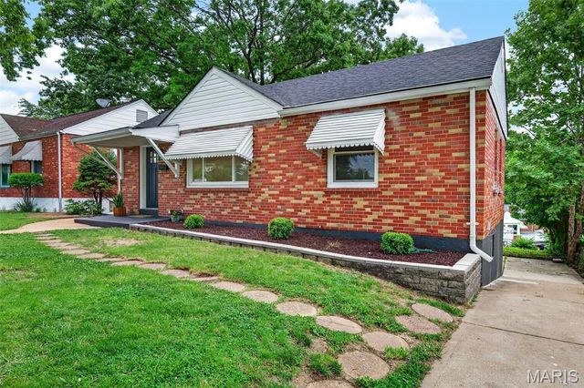 2170 Telegraph Road, St Louis, MO 63125