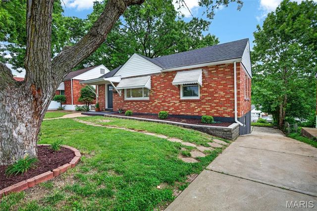 2170 Telegraph Road, St Louis, MO 63125