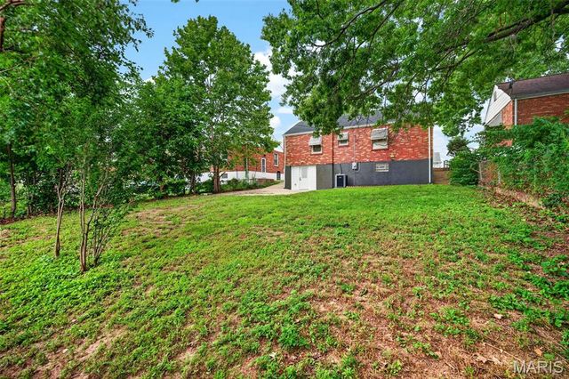 2170 Telegraph Road, St Louis, MO 63125