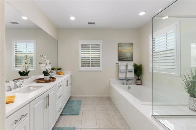 128 Unity Lane, San Marcos, CA 92078
