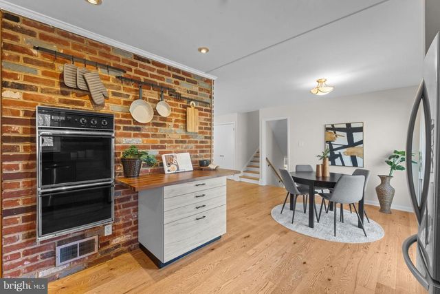 7448 LONG PINE DR, Springfield, VA 22151