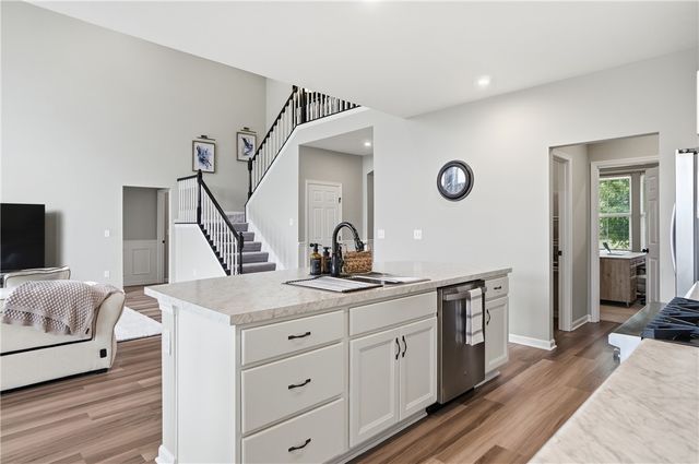 1560 Englewood Court, Maineville, OH 45039