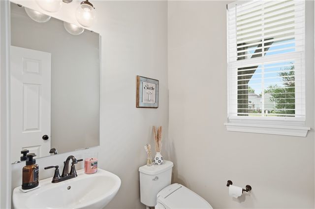 1560 Englewood Court, Maineville, OH 45039