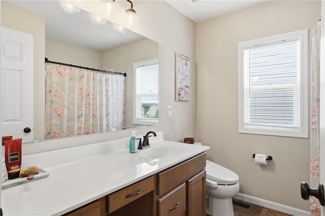 1560 Englewood Court, Maineville, OH 45039
