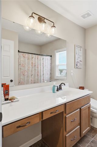 1560 Englewood Court, Maineville, OH 45039