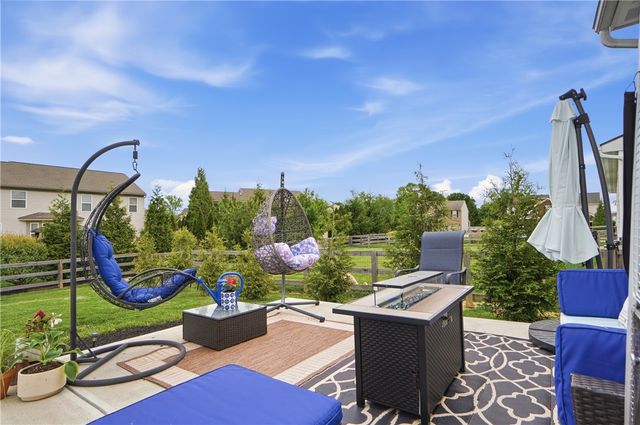 1560 Englewood Court, Maineville, OH 45039