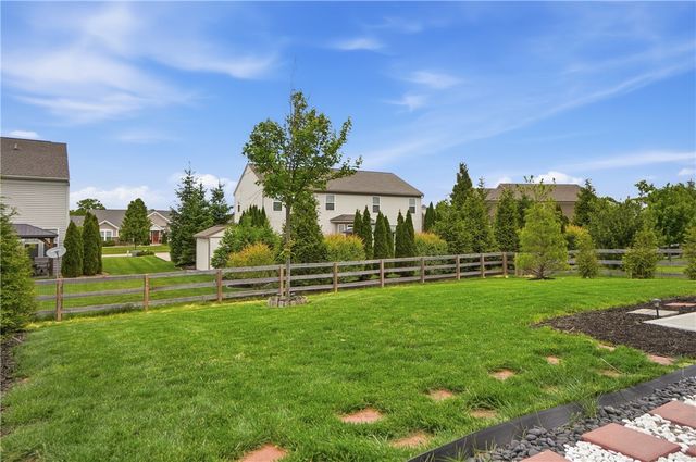 1560 Englewood Court, Maineville, OH 45039