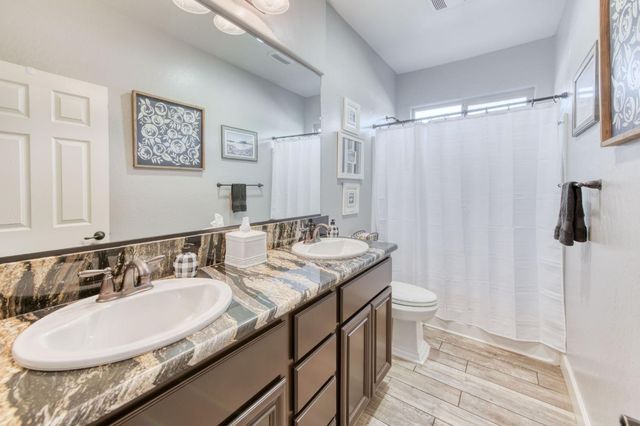 3044 N Jason Avenue, Fresno, CA 93737