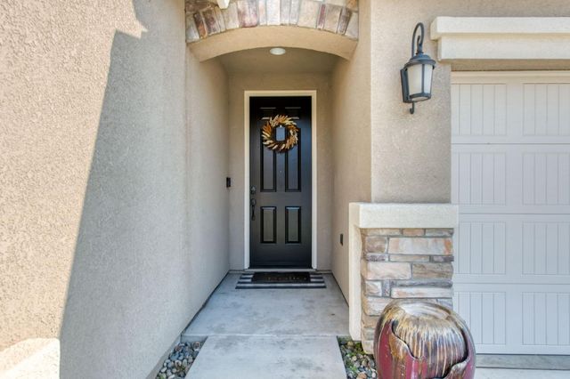 3044 N Jason Avenue, Fresno, CA 93737