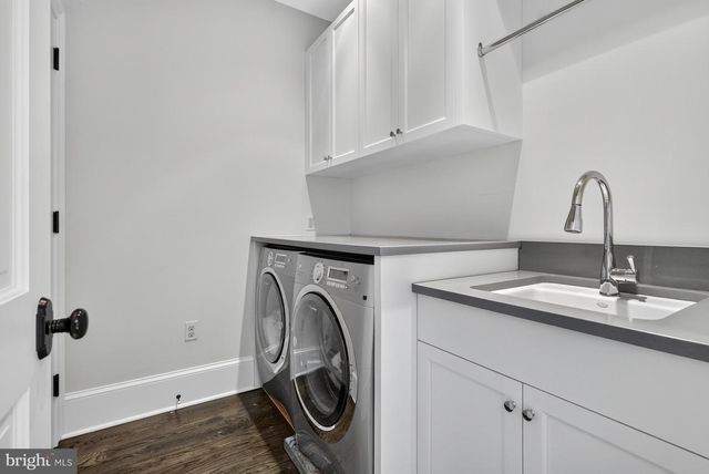 2107 FOXHALL RD NW, Washington, DC 20007