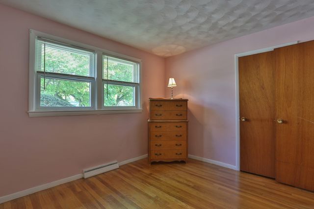 136 Sherwood Dr S, Marlborough, MA 01752