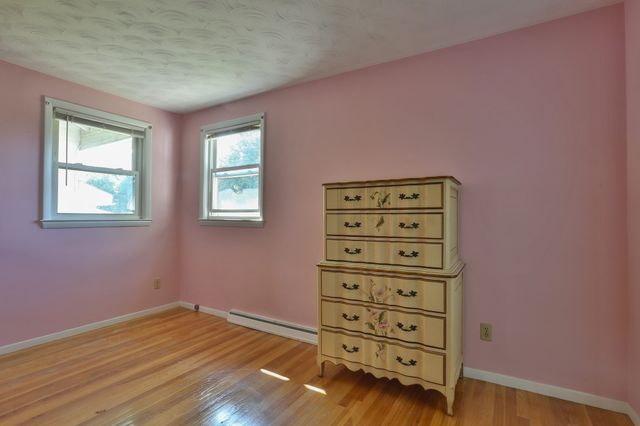 136 Sherwood Dr S, Marlborough, MA 01752