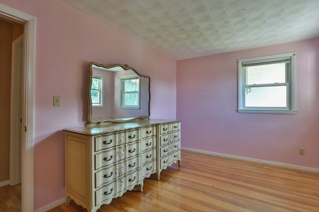 136 Sherwood Dr S, Marlborough, MA 01752
