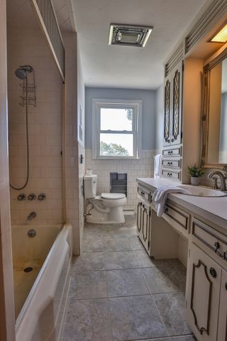 136 Sherwood Dr S, Marlborough, MA 01752