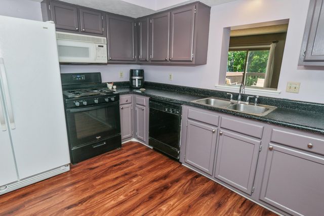 1967 Noble Run Way, 8, Columbus, OH 43229