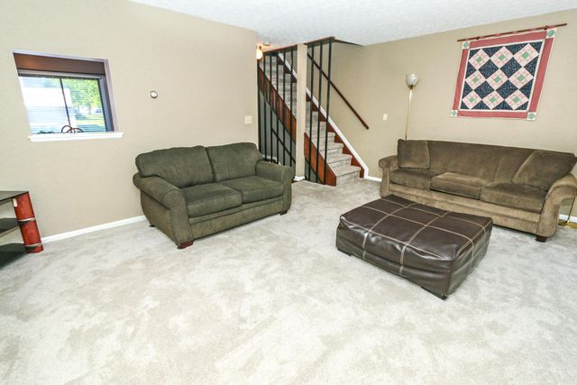 1967 Noble Run Way, 8, Columbus, OH 43229
