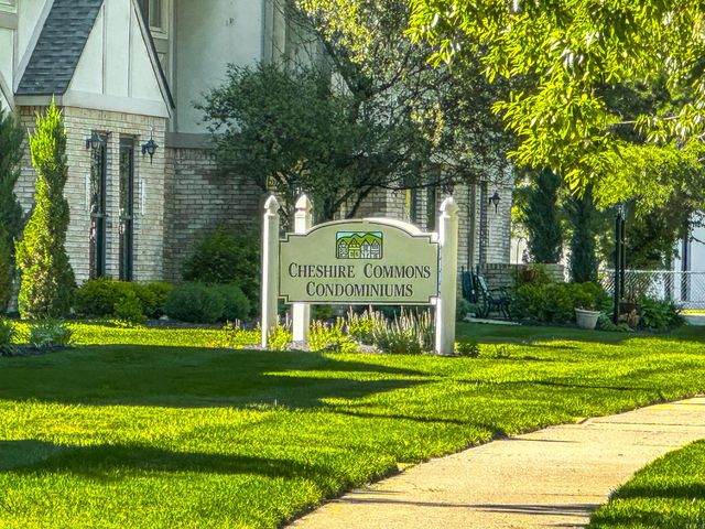 1967 Noble Run Way, 8, Columbus, OH 43229