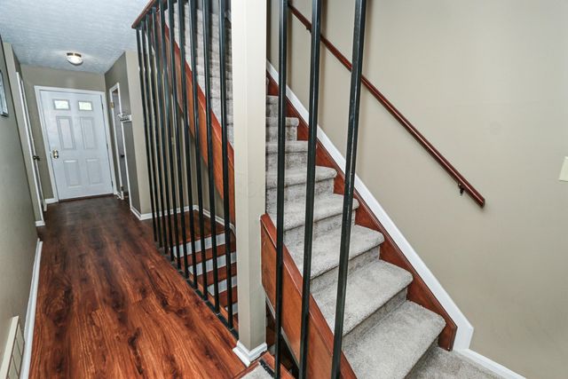 1967 Noble Run Way, 8, Columbus, OH 43229