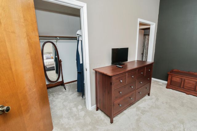 1967 Noble Run Way, 8, Columbus, OH 43229