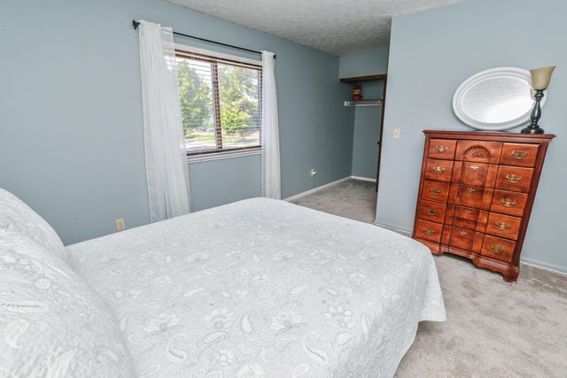 1967 Noble Run Way, 8, Columbus, OH 43229