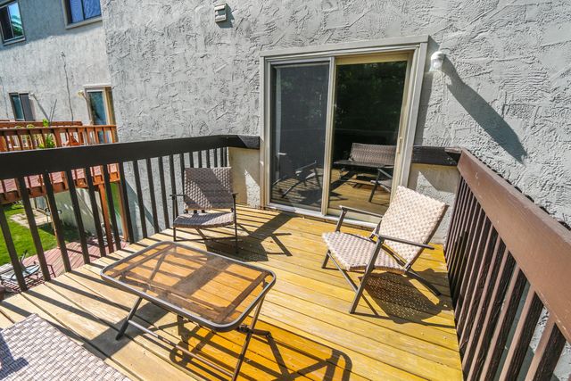 1967 Noble Run Way, 8, Columbus, OH 43229