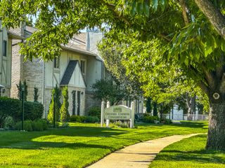 1967 Noble Run Way, 8, Columbus, OH 43229