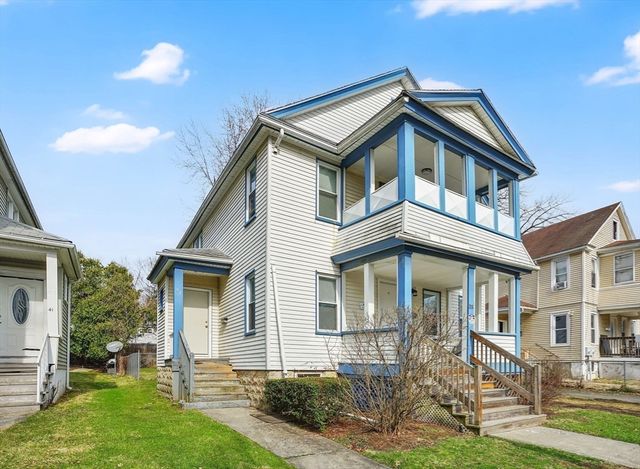 35-37 Narragansett St, Springfield, MA 01107