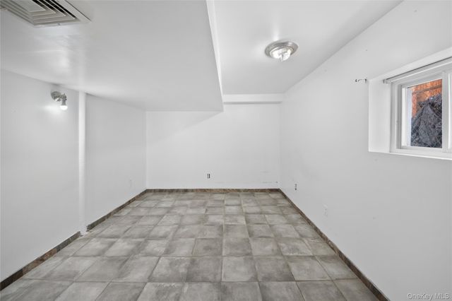 2710 Lurting Avenue, Bronx, NY 10469