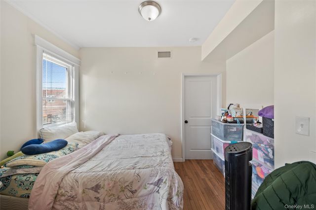 2710 Lurting Avenue, Bronx, NY 10469