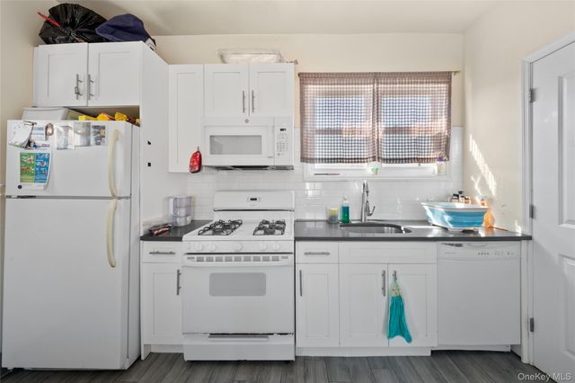 2710 Lurting Avenue, Bronx, NY 10469