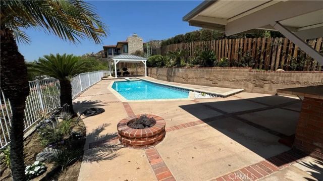 1345 Paseo Redondo, Burbank, CA 91501