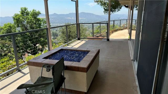 1345 Paseo Redondo, Burbank, CA 91501