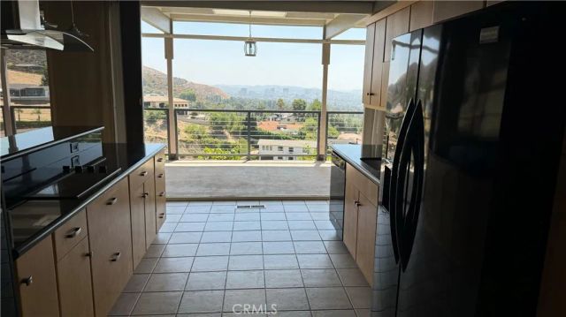 1345 Paseo Redondo, Burbank, CA 91501