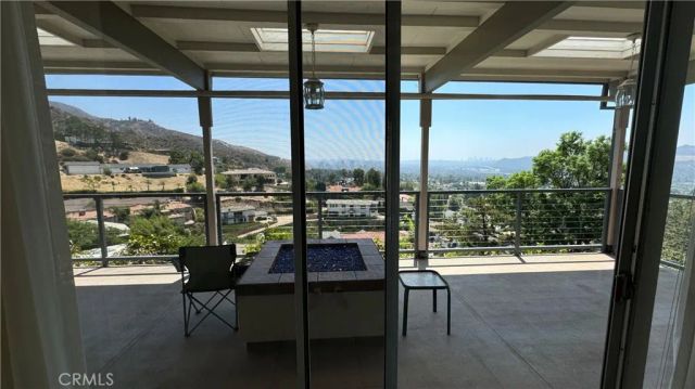 1345 Paseo Redondo, Burbank, CA 91501