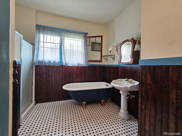 243 Park Avenue, Salida, CO 81201