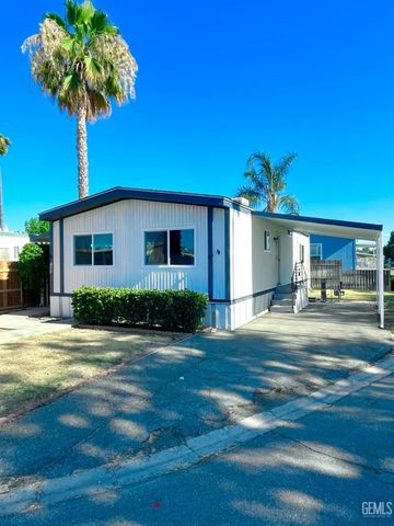 144 Torrey Pines Lane, Bakersfield, CA 93308