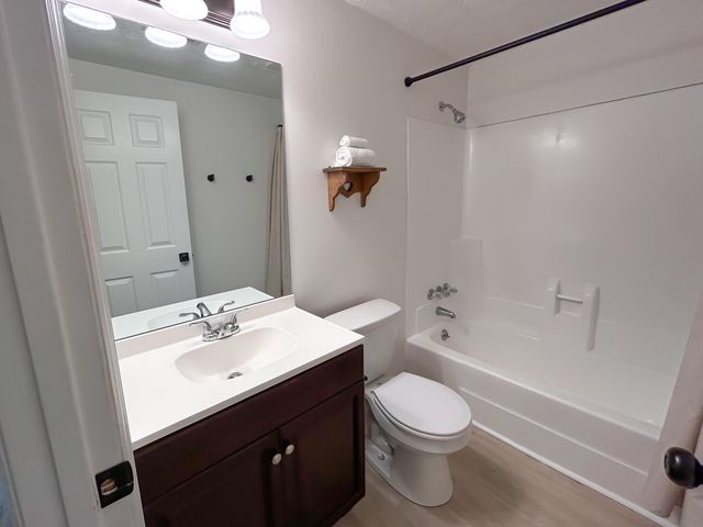 3332 Fox Trace Road, Lexington, KY 40515