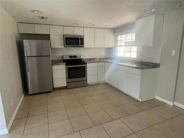 6746 OLD MAIN STREET, New Port Richey, FL 34653