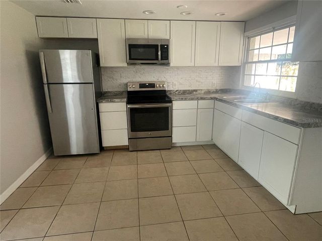 6746 OLD MAIN STREET, New Port Richey, FL 34653