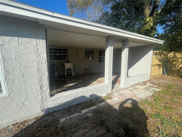 6746 OLD MAIN STREET, New Port Richey, FL 34653