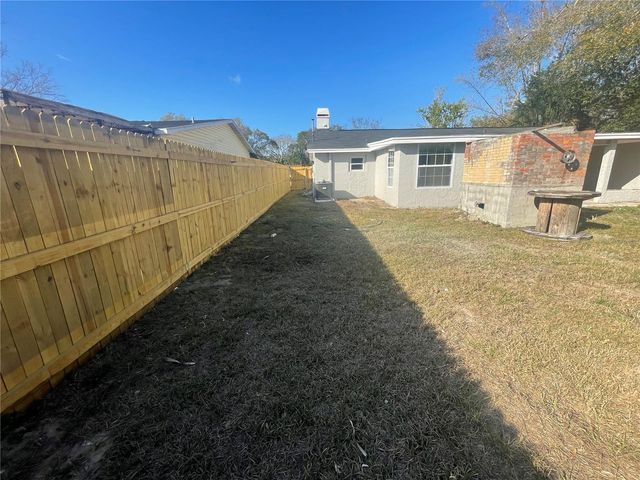 6746 OLD MAIN STREET, New Port Richey, FL 34653