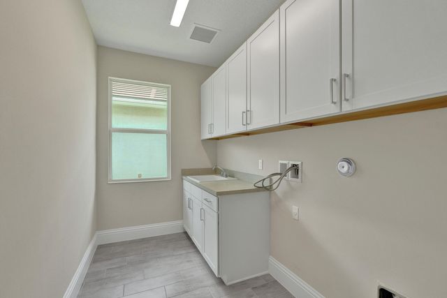 9323 SW Pinnacle Place, Port St. Lucie, Port St Lucie, FL 34987
