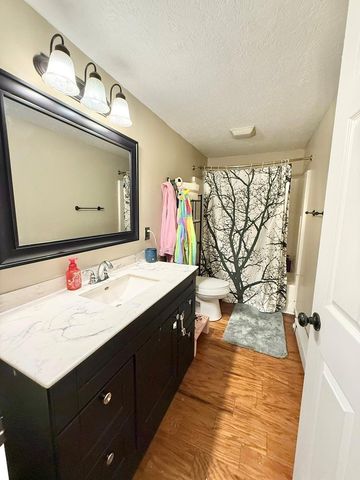 675 Berry Road, Howard, OH 43028
