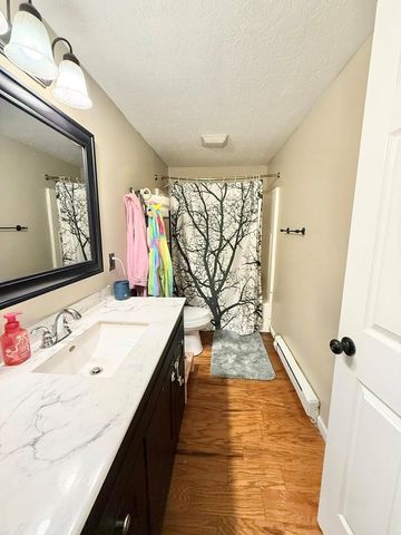 675 Berry Road, Howard, OH 43028
