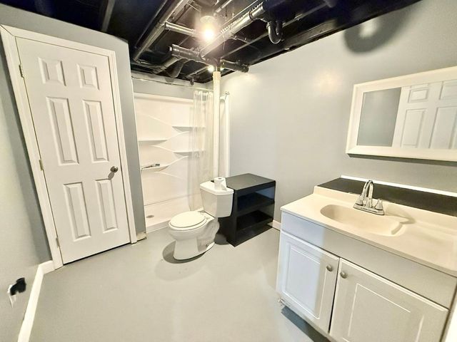 675 Berry Road, Howard, OH 43028