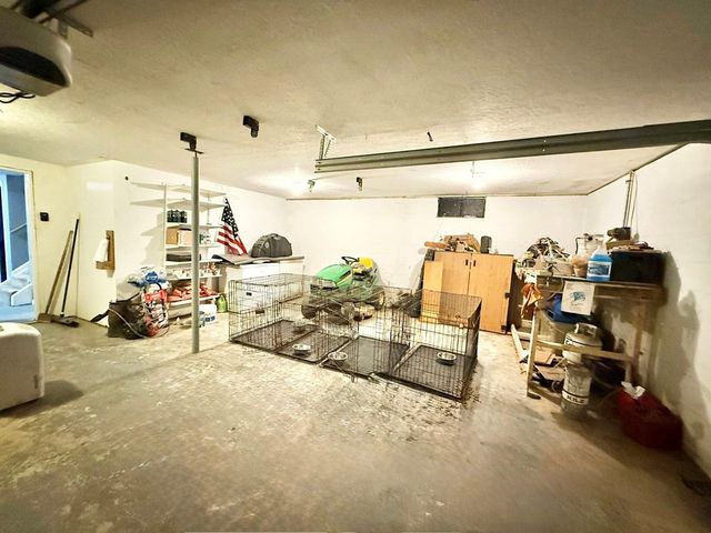 675 Berry Road, Howard, OH 43028