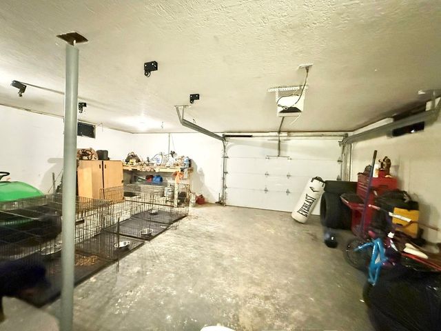 675 Berry Road, Howard, OH 43028