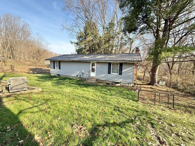 675 Berry Road, Howard, OH 43028