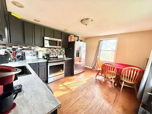 675 Berry Road, Howard, OH 43028